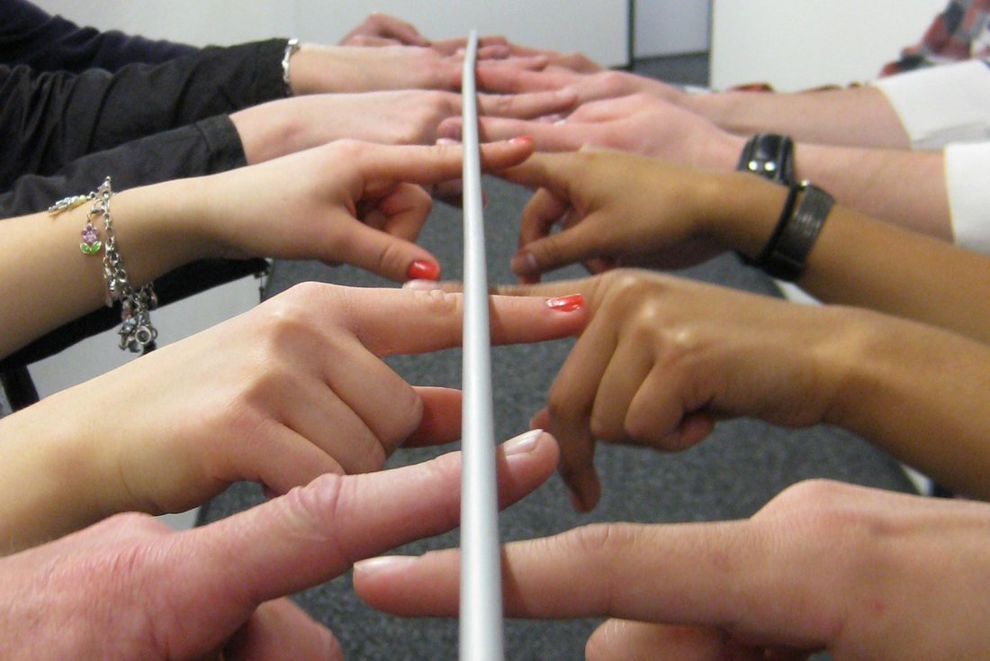 zusammenarbeitende Hände