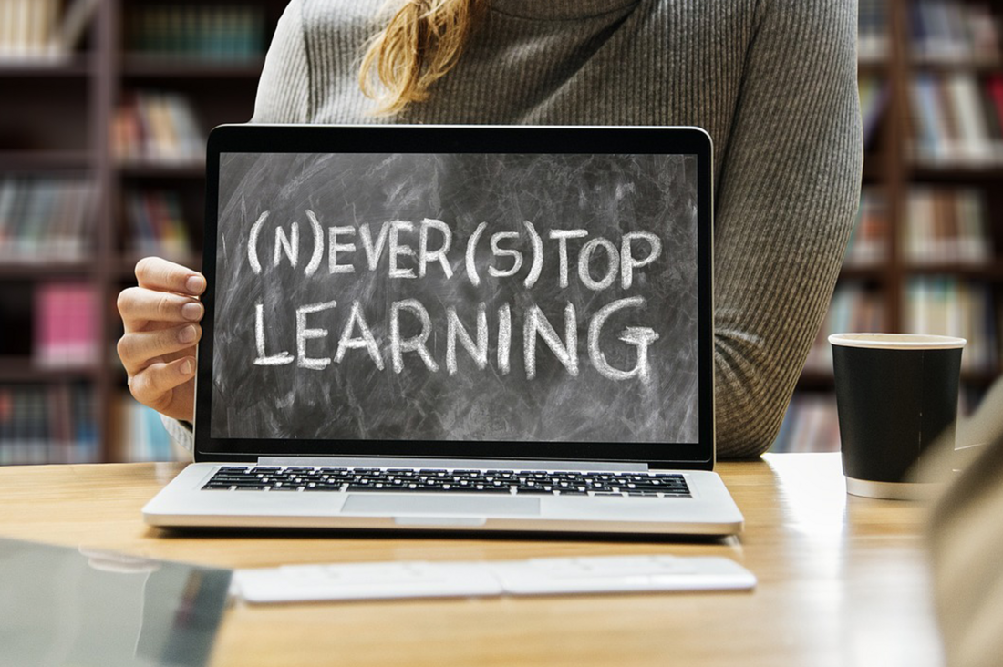 Never stop learning Schild